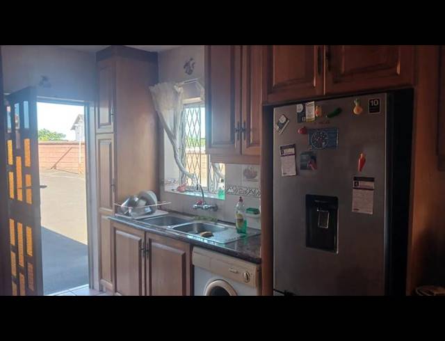 3 BEDROOM HOUSE FOR SALE IN HAVENSIDE